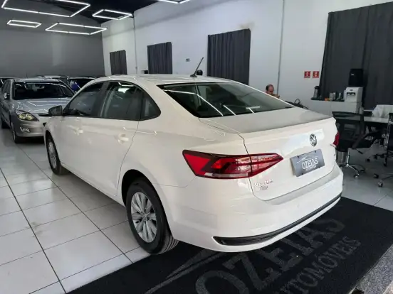 VOLKSWAGEN-VIRTUS-1.6 MSI TOTAL FLEX MANUAL VOLKSWAGEN-VIRTUS-2020