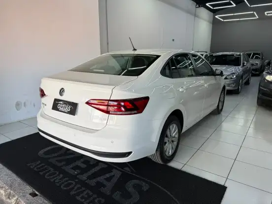 VOLKSWAGEN-VIRTUS-1.6 MSI TOTAL FLEX MANUAL VOLKSWAGEN-VIRTUS-2020