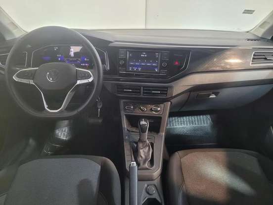 VOLKSWAGEN-VIRTUS-2023