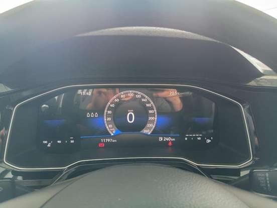 VOLKSWAGEN-VIRTUS-2024