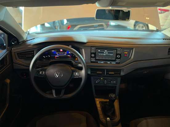 VOLKSWAGEN-VIRTUS-2025