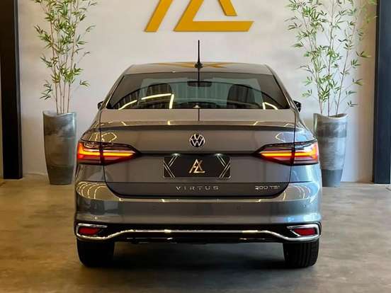 VOLKSWAGEN-VIRTUS-1.0 200 TSI HIGHLINE AUTOMÁTICO VOLKSWAGEN-VIRTUS-2024