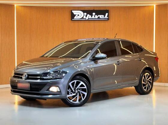 VOLKSWAGEN VIRTUS 1.0 200 TSI HIGHLINE AUTOMÁTICO