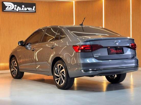 VOLKSWAGEN-VIRTUS-1.0 200 TSI HIGHLINE AUTOMÁTICO VOLKSWAGEN-VIRTUS-2018