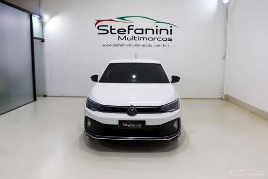 VOLKSWAGEN-VIRTUS-2023