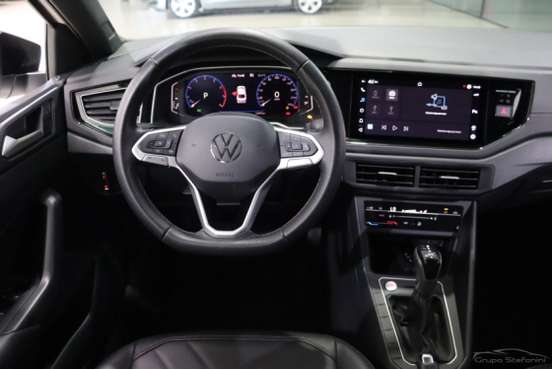 VOLKSWAGEN-VIRTUS-2023