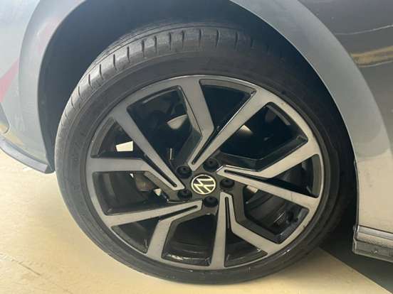 VOLKSWAGEN-VIRTUS-1.4 250 TSI EXCLUSIVE AUTOMÁTICO VOLKSWAGEN-VIRTUS-2024