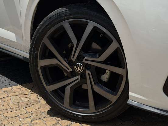VOLKSWAGEN-VIRTUS-2024