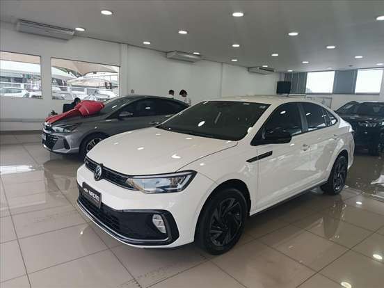 VOLKSWAGEN-VIRTUS-2025