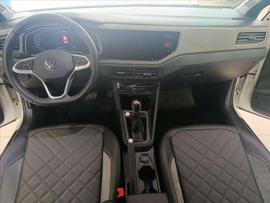 VOLKSWAGEN-VIRTUS-2025