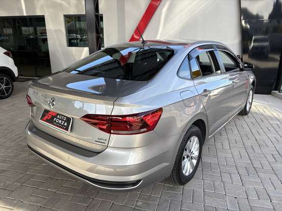 VOLKSWAGEN-VIRTUS-1.6 MSI TOTAL FLEX AUTOMÁTICO VOLKSWAGEN-VIRTUS-2018