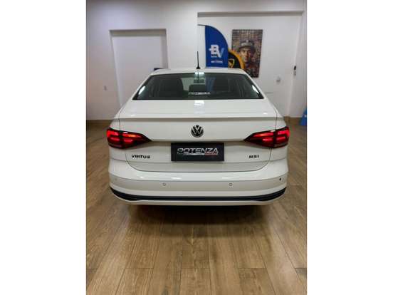 VOLKSWAGEN-VIRTUS-2019