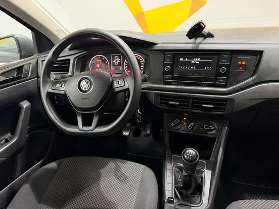 VOLKSWAGEN-VIRTUS-2019