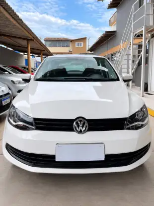 VOLKSWAGEN-VOYAGE-1.0 MI 8V FLEX 4P MANUAL VOLKSWAGEN-VOYAGE-2013