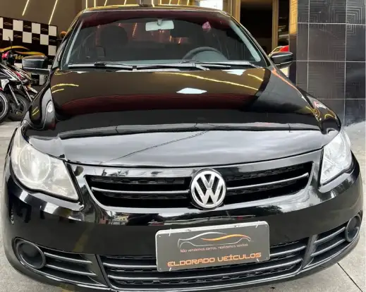 VOLKSWAGEN-VOYAGE-2010