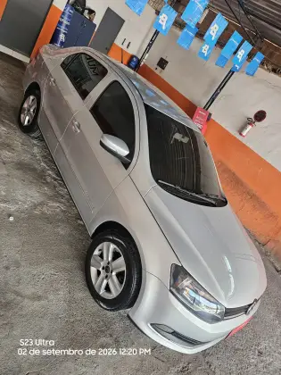 VOLKSWAGEN VOYAGE 1.6 MI COMFORTLINE 8V FLEX 4P MANUAL