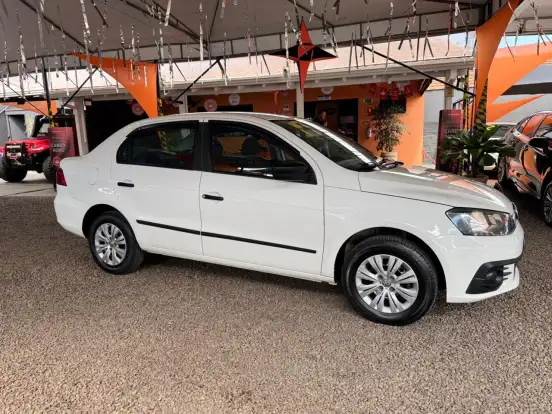 VOLKSWAGEN-VOYAGE-1.6 MSI TOTALFLEX TRENDLINE 4P MANUAL VOLKSWAGEN-VOYAGE-2016