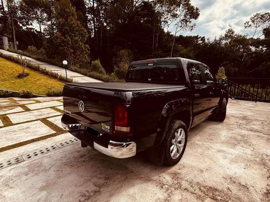 VOLKSWAGEN-AMAROK-3.0 V6 TDI DIESEL HIGHLINE CD 4MOTION AUTOMÁTICO VOLKSWAGEN-AMAROK-2019
