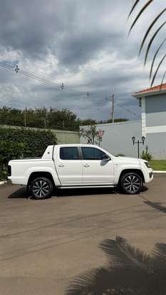 VOLKSWAGEN-AMAROK-2023