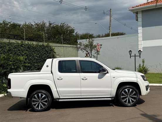 VOLKSWAGEN-AMAROK-3.0 V6 TDI DIESEL HIGHLINE EXTREME CD 4MOTION AUTOMÁTICO VOLKSWAGEN-AMAROK-2023