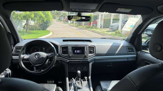 VOLKSWAGEN-AMAROK-2023