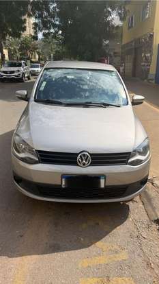 VOLKSWAGEN-FOX-2012