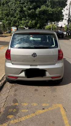 VOLKSWAGEN-FOX-2012