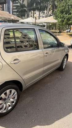 VOLKSWAGEN-FOX-2012