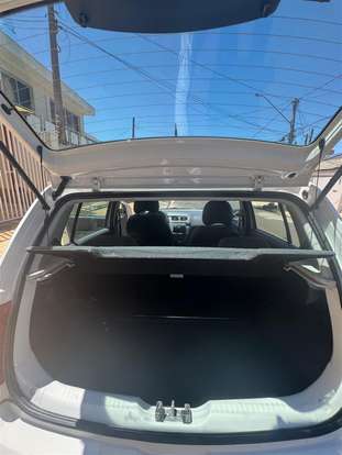 VOLKSWAGEN-FOX-2014