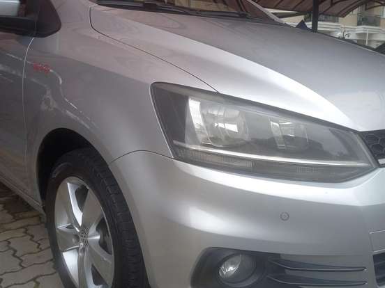 VOLKSWAGEN-FOX-1.6 MI ROCK IN RIO 8V FLEX 4P MANUAL VOLKSWAGEN-FOX-2015
