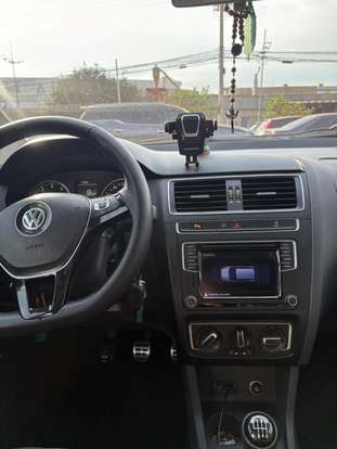 VOLKSWAGEN-FOX-1.6 MSI HIGHLINE 16V FLEX 4P MANUAL VOLKSWAGEN-FOX-2016