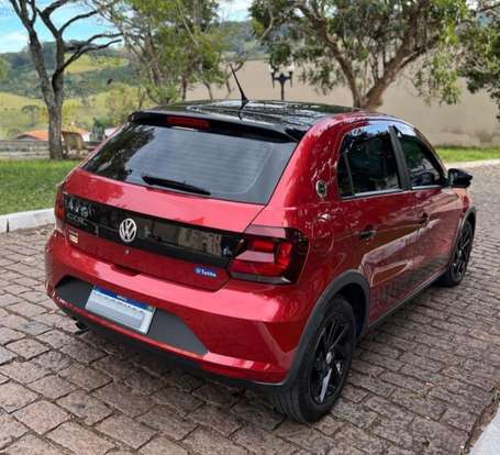 VOLKSWAGEN-GOL-2022