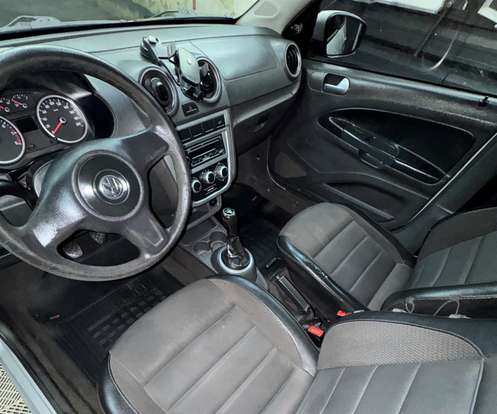 VOLKSWAGEN-GOL-2012