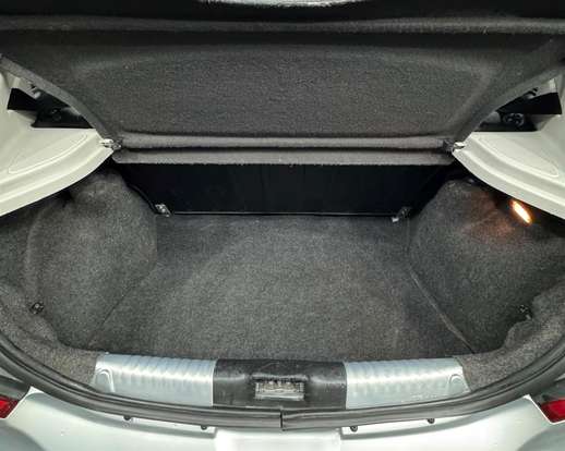 VOLKSWAGEN-GOL-1.0 MI 8V FLEX 4P MANUAL G.V VOLKSWAGEN-GOL-2012
