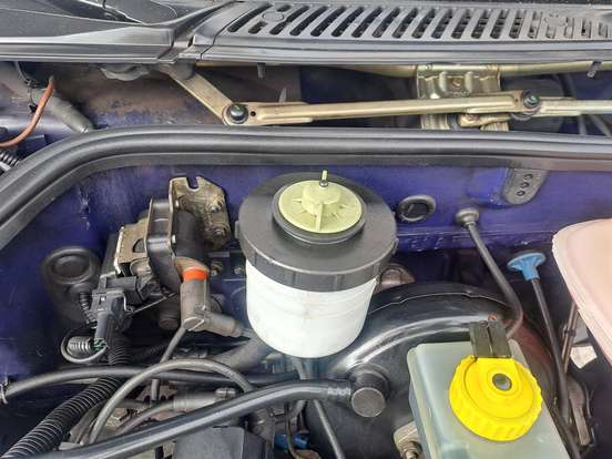 VOLKSWAGEN-GOL-1997