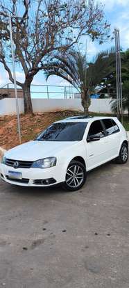 VOLKSWAGEN-GOLF-2013