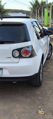 VOLKSWAGEN-GOLF-2013
