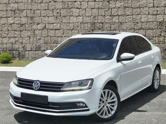 VOLKSWAGEN-JETTA-1.4 16V TSI COMFORTLINE GASOLINA 4P TIPTRONIC VOLKSWAGEN-JETTA-2016