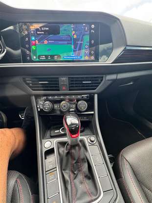 VOLKSWAGEN-JETTA-2022