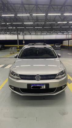 VOLKSWAGEN JETTA 2.0 TSI HIGHLINE 211CV GASOLINA 4P TIPTRONIC