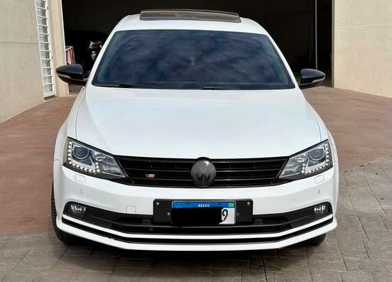 VOLKSWAGEN-JETTA-2017