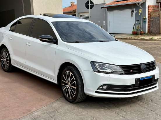VOLKSWAGEN-JETTA-2.0 TSI HIGHLINE 211CV GASOLINA 4P TIPTRONIC VOLKSWAGEN-JETTA-2017