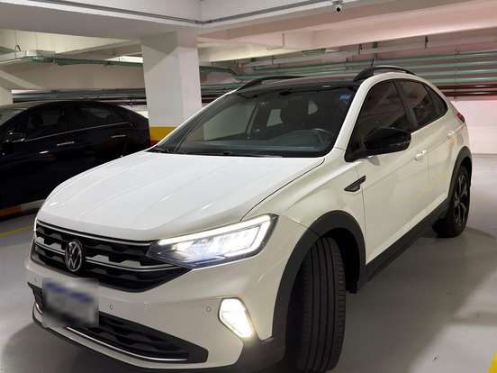 VOLKSWAGEN-NIVUS-1.0 200 TSI TOTAL FLEX HIGHLINE AUTOMÁTICO VOLKSWAGEN-NIVUS-2023