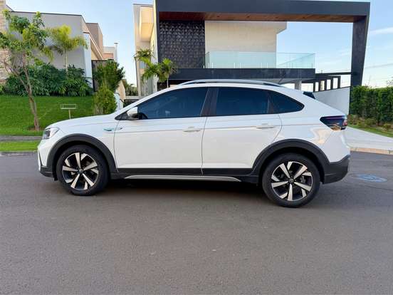 VOLKSWAGEN-NIVUS-1.0 200 TSI TOTAL FLEX HIGHLINE AUTOMÁTICO VOLKSWAGEN-NIVUS-2021