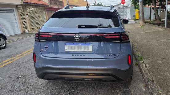 VOLKSWAGEN-NIVUS-1.0 200 TSI TOTAL FLEX HIGHLINE AUTOMÁTICO VOLKSWAGEN-NIVUS-2025
