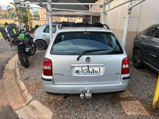 VOLKSWAGEN-PARATI-2.0 MI GTI 16V GASOLINA 4P MANUAL G.III VOLKSWAGEN-PARATI-2000