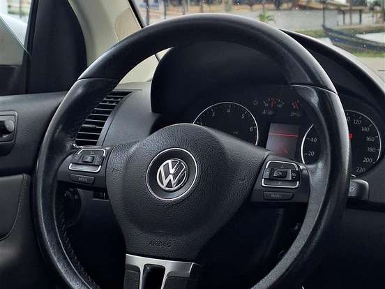 VOLKSWAGEN-POLO SEDAN-1.6 MI COMFORTLINE 8V FLEX 4P MANUAL VOLKSWAGEN-POLO SEDAN-2013