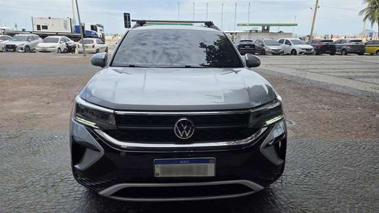 VOLKSWAGEN-TAOS-2023