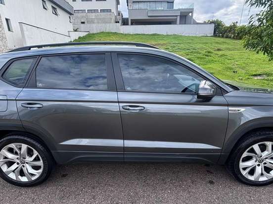 VOLKSWAGEN-TAOS-1.4 250 TSI TOTAL FLEX COMFORTLINE AUTOMÁTICO VOLKSWAGEN-TAOS-2022
