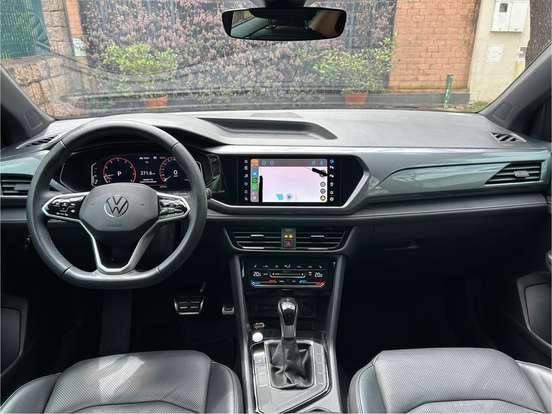 VOLKSWAGEN-TAOS-2024